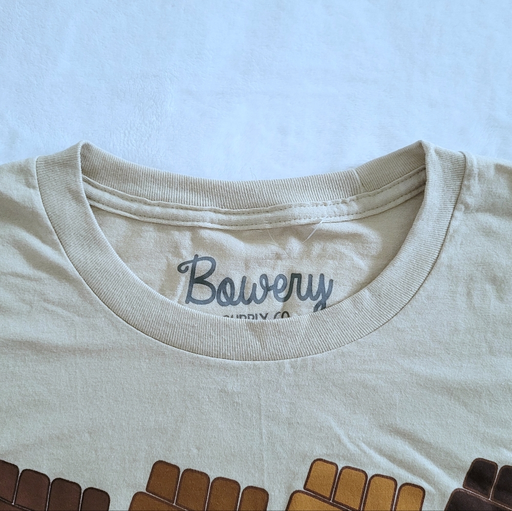 Bowery Supply Co. Raised Fists✊️ Graphic Tee👕 - Picture 4 of 11